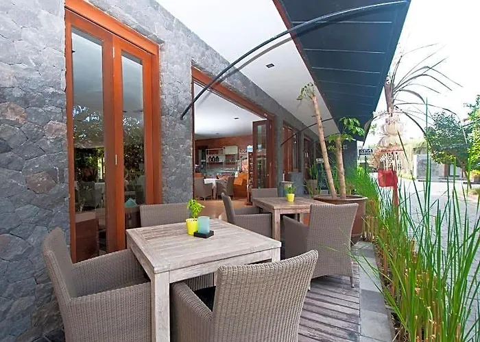 The Dipan Resort, And 4* Seminyak