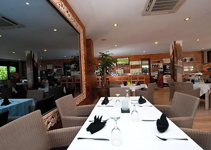 Resort The Dipan Resort, And Seminyak